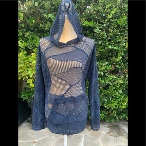 Alala Navy Blue great Hoodie. Medium